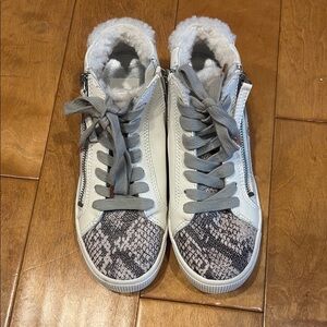 Dolce Vita high top sneakers